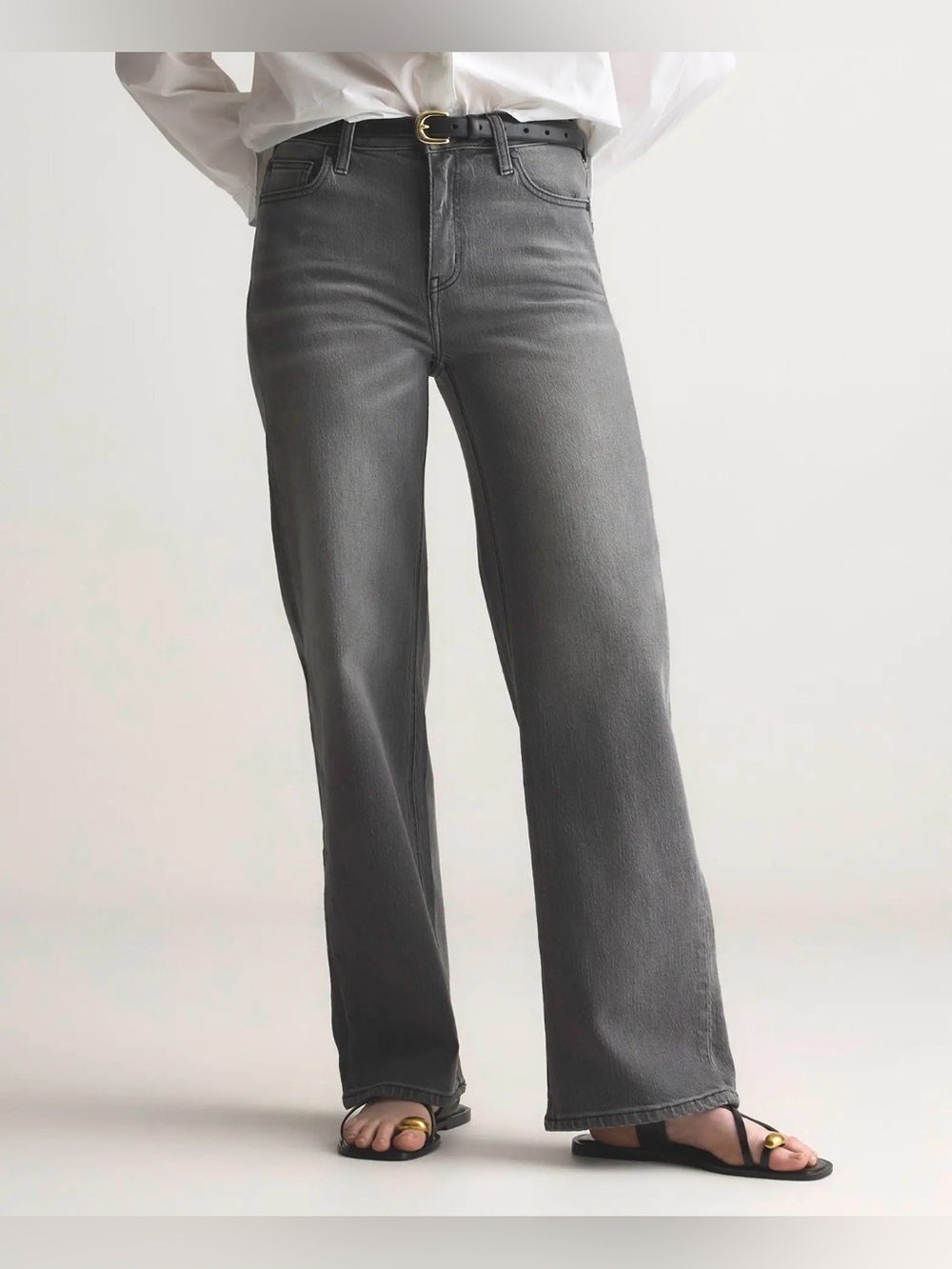Quince Women’s Bella Stretch Relaxed Straight
Jeans - NWT - grey - size 32